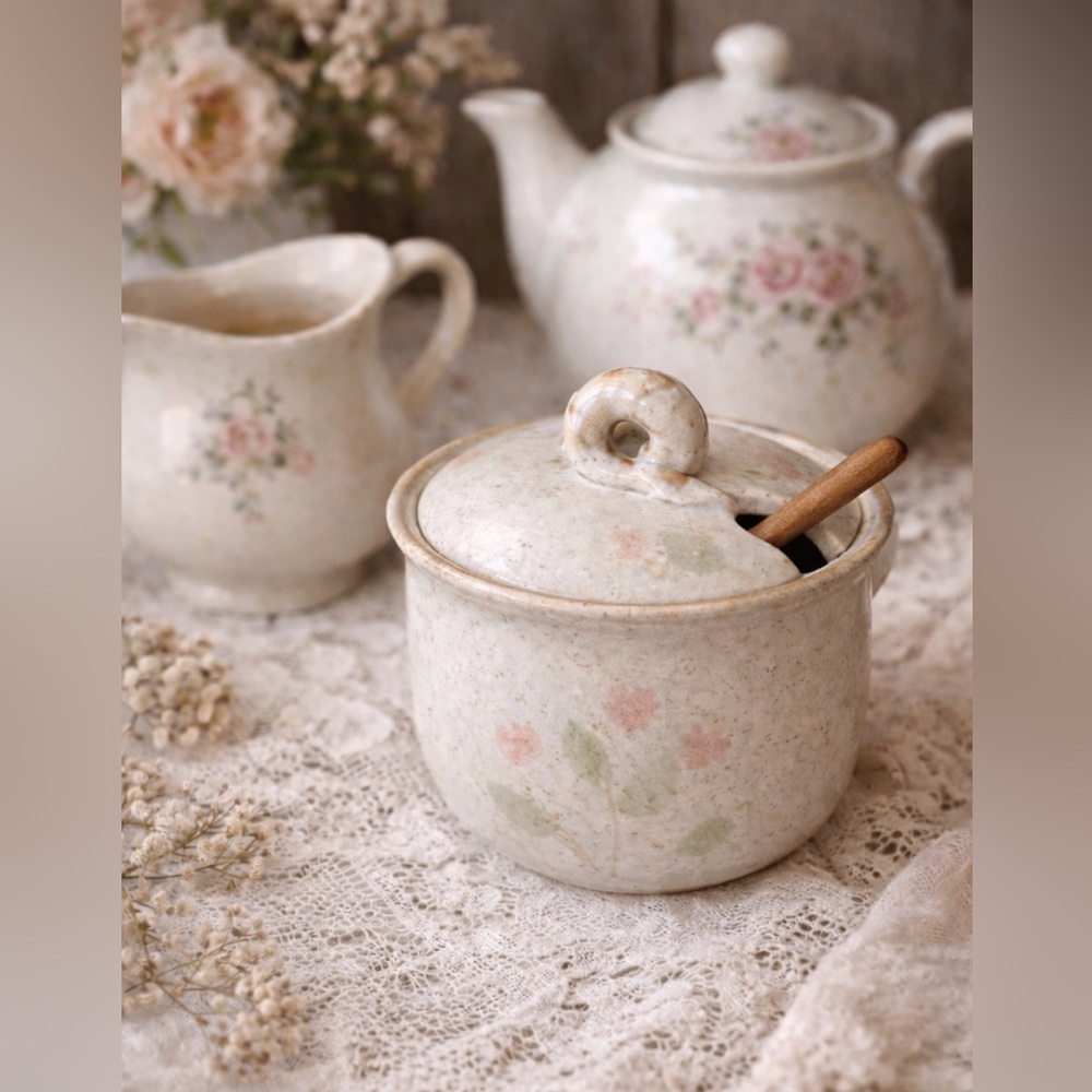 Handmade Studio Pottery Lidded Sugar Bowl | Signed Artisan Ceramic | Floral